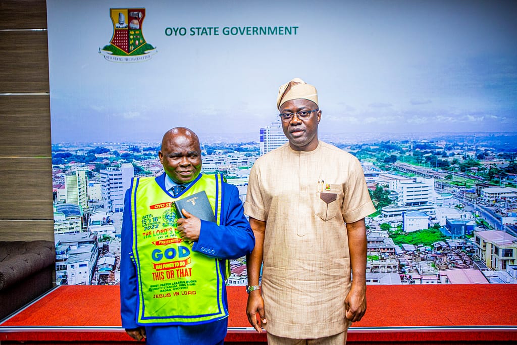 Governor Seyi Makinde and Pastor Lazarus Muoka during a courtesy visit October 14, 2022